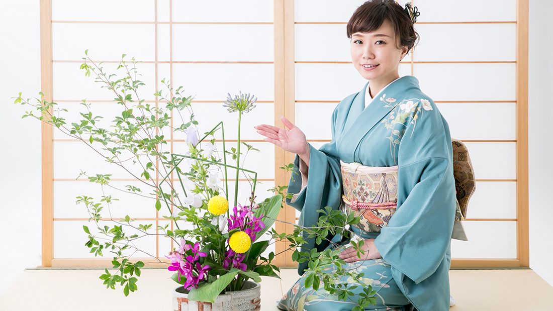 Ikebana Jepang : Indahnya Rangkaian Bunga Jepang - J Study