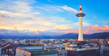kyoto tower